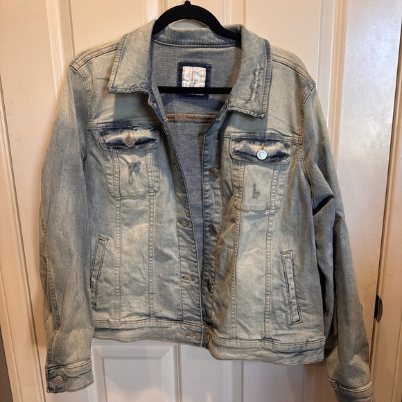 LC Lauren Conrad Jackets & Blazers - LC Lauren Conrad Blue Denim Jacket
